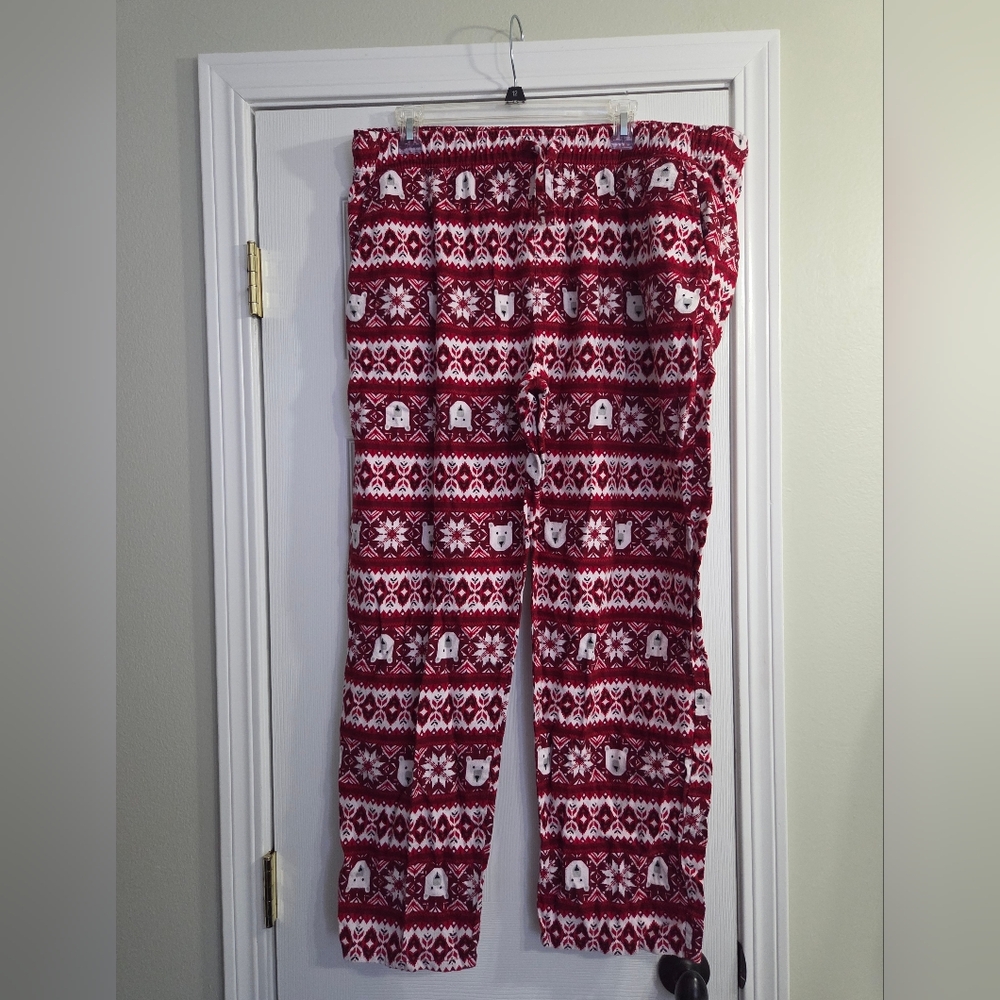 Old Navy Red and White Festive Flannel Pajama Pants